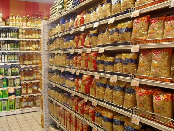 الأمين العام لاتحاد الغرف التجارية: لا أثر لمشكلة روسيا وأوكرانيا على السلع حاليا