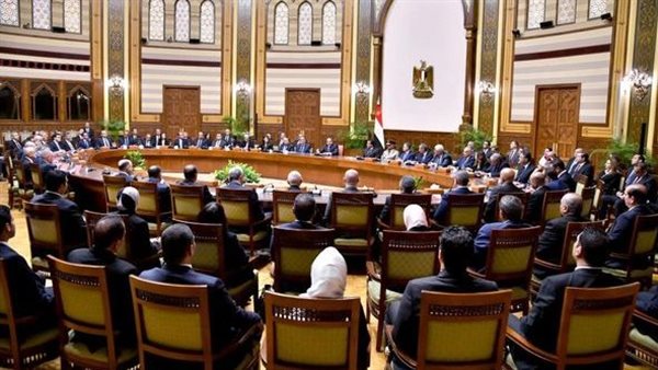 الرئيس السيسي يؤكد أهمية استكمال مسار الإصلاح الاقتصادي على جميع الأصعدة