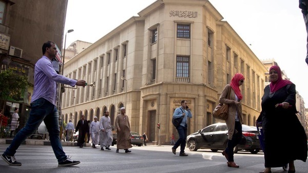 تداعيات كورونا تلتهم 5.4 مليار دولار من احتياطي النقد بمصر