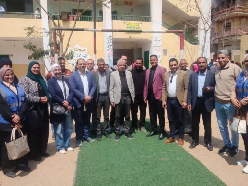 قافلة طبية شاملة لخدمة أهالي فاقوس ضمن جهود “حياة كريمة” بالتعاون مع جامعة الزقازيق