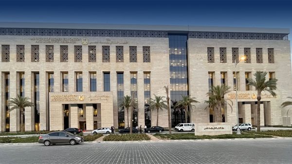 التعليم العالي تجيب عن أبرز الأسئلة بشأن تقليل الاغتراب لطلاب المرحلتين الأولى والثانية