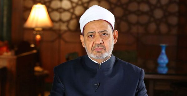 شيخ الأزهر: لا يجوز إطلاق “الوهاب” على البشر لأن طبيعتهم لا تقبل أن تعطي بلا مقابل