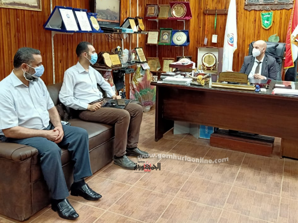 وكيل وزارة الصحة بالشرقية يستقبل لجنة الإدارة العامة لمكافحة الأمراض المعدية بالوزارة