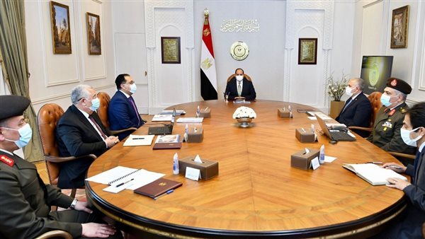 الرئيس السيسي يوجه بمنح حافز توريد إضافي لسعر أردب القمح المحلي