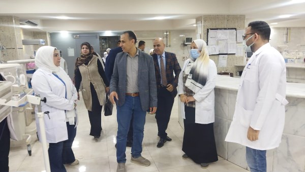 وكيل صحة الشرقية يتفقد الخدمة الطبية بمستشفى القنايات المركزي