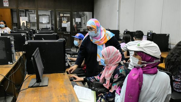 المشرف على مكتب التنسيق يوجه نصائح للطلاب قبل ساعات من تسجيل الرغبات.. فيديو