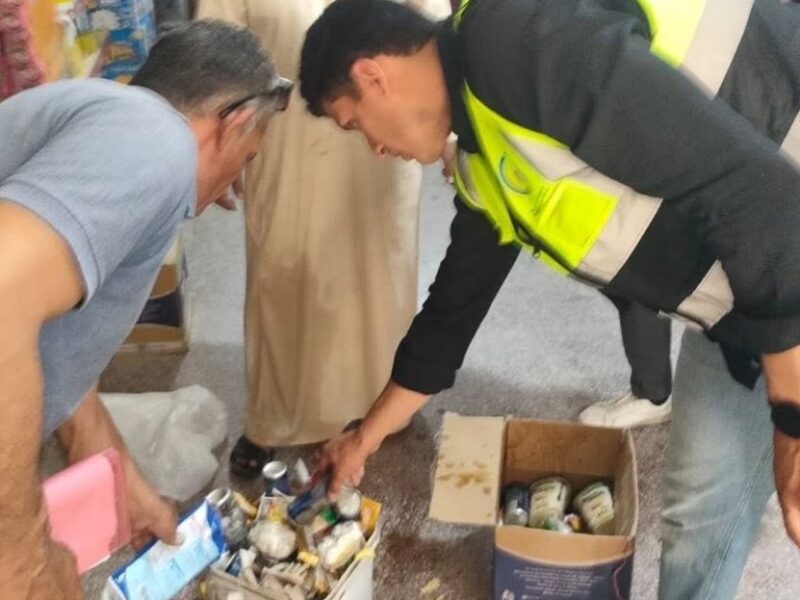 شئون البيئة بالشرقية تنفذ حملات تفتيشية على (٤٦) منشأة غذائية وصناعية وتحرير (٦٣) محضرًا