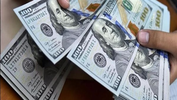 أسعار الدولار مقابل الجنيه في محلات الصرافة والبنوك