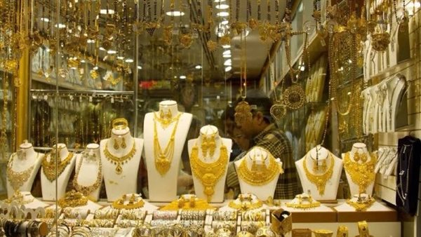 انخفاض أسعار الذهب اليوم الإثنين وعيار 21 يسجل هذه القيمة