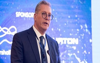 وزير البترول يُثمن تأسيس «الفجيرة العلمين للنفط والغاز» منطقة لوجيستية لتخزين وتداول البترول