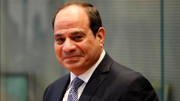 الرئيس السيسي يوجّه بسرعة كشف ملابسات حادث الإسماعيلية وصرف التعويضات للمصابين وأسر الضحايا