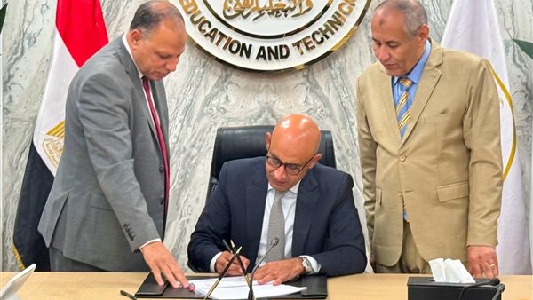 التعليم تحسم الجدل حول نتائج طلاب مدرسة الأول على الثانوية العامة 2026