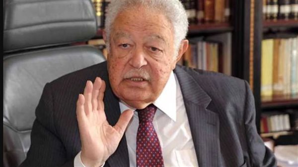 بعد فوزه بجائزة النيل.. أسرة رجائي عطية: “رسالة لروحه الطاهرة ولكل محبيه”