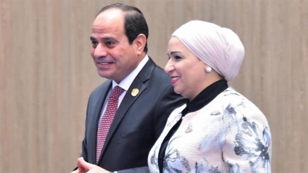 الرئيس عبد الفتاح السيسي والسيدة وقرينته يهنئان نساء مصر في يوم المرأة
