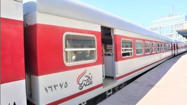جدول مواعيد قيام وقائمة القطارات المكيفة بخطوط الوجهين البحري والقبلي