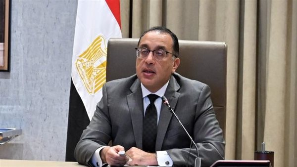 مد ساعات العمل إلى 4 عصرًا.. تفاصيل مقترح تعديل مواعيد موظفى الدولة