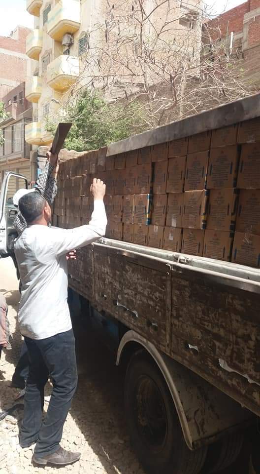 ضبط 7 طن زيت نباتي مجهول المصدر بههيا