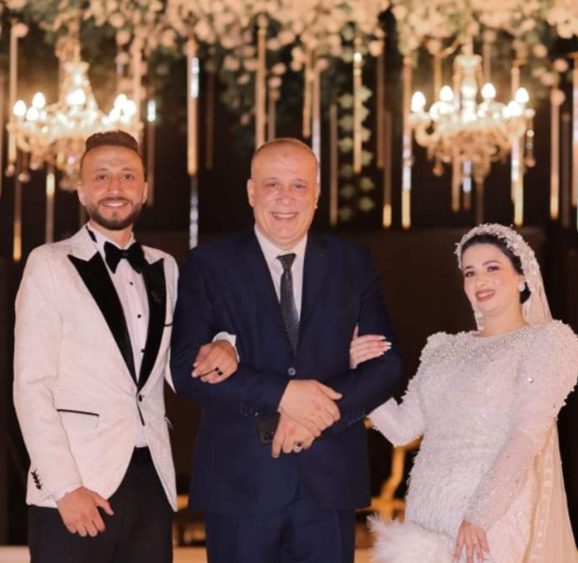 ” الشرقية نيوز” تهنئ الأستاذ فتحى المصرى بمناسبة حفل زفاف نجله مليون مبروك للعروسين