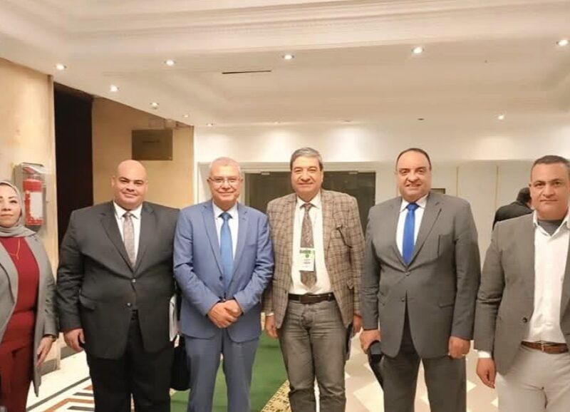 رئيس جامعة الزقازيق يشهد انعقاد لجنة الخطة والموازنة بمجلس النواب لمناقشة الحساب الختامي للجامعة ومستشفياتها