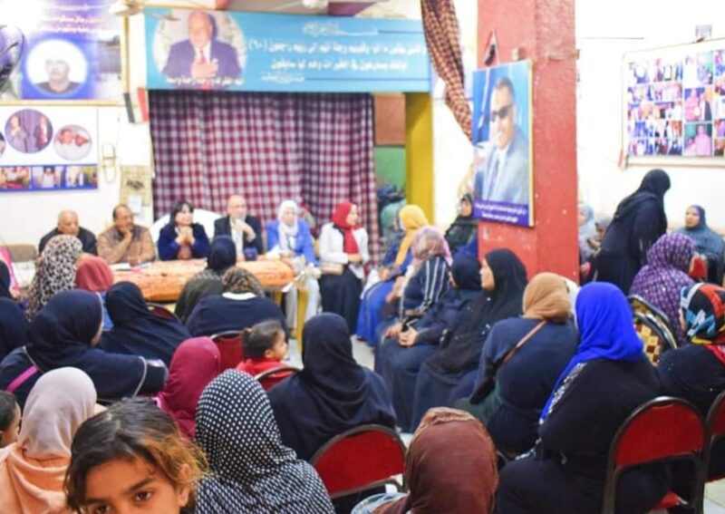 أمانة المرأة بحزب حماة الوطن بالشرقية تقيم ندوة توعوية عن أمراض الثدى والكشف مجاناً بمنيا القمح