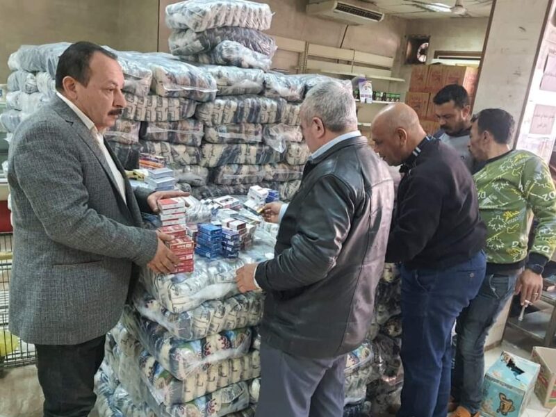 الرقابة التموينية بالشرقية تصادر ٦ طن زيت طعام وطن ارز و ٣٢٠ ك سكر مدعم بالعاشر