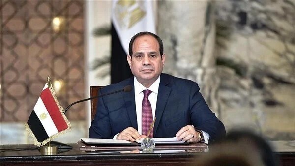 السيسي: العامل المصري هو قاعدة انطلاق نحو واقع ومستقبل أفضل