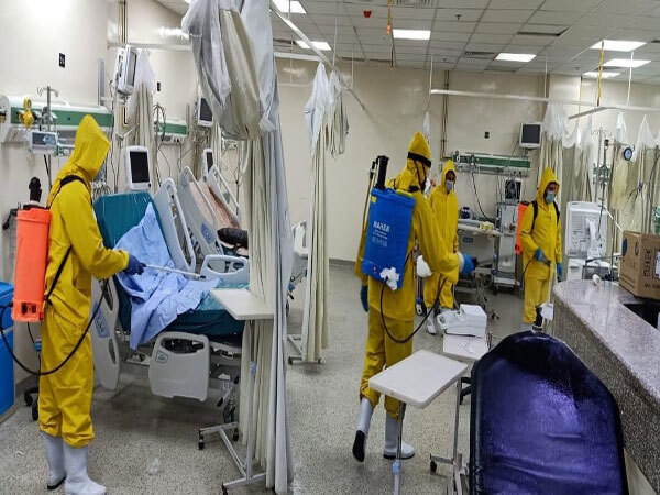 إغلاق مبنى العناية المركزة بمستشفى جامعة القناة وعزل 20 من الطاقم الطبي والعمال