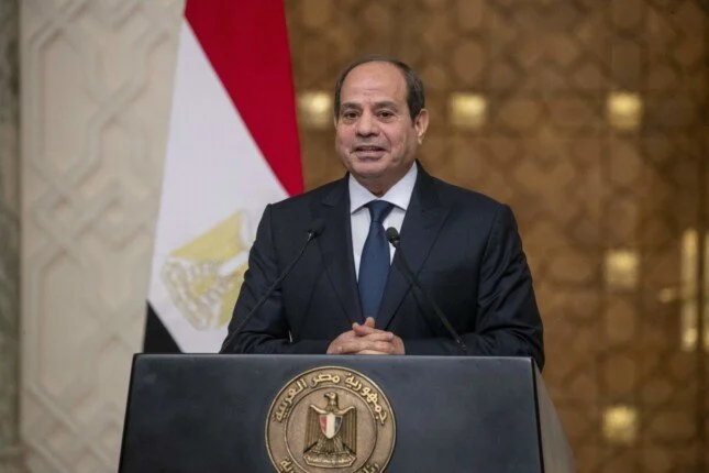 الرئيس السيسي وترامب وقادة إقليميون يبحثون دفع تسوية دبلوماسية بين واشنطن وطهران