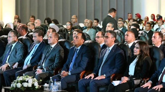 بتوجيهات الرئيس السيسي.. تخصيص 100 رحلة عمرة لوالدي ضحايا ومصابي حادث الإسماعيلية