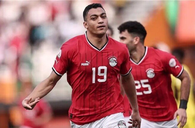 بيراميدز يبدأ مفاوضاته لضم مصطفى محمد