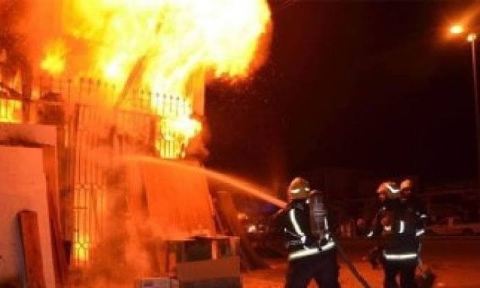 السيطرة على حريق بمحل أحذية وآخر بمحول كهرباء في أبوحماد والعاشر من رمضان