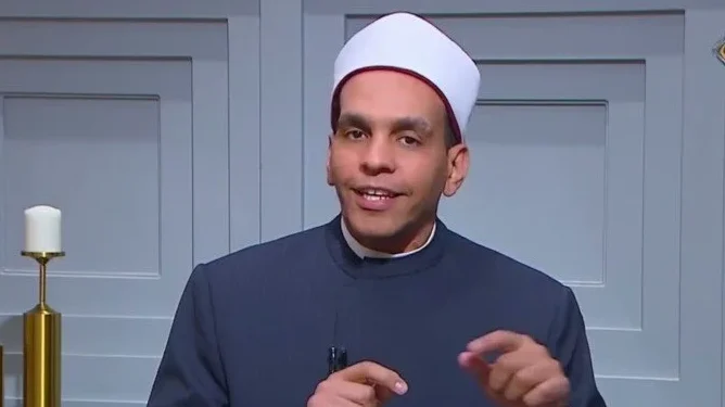 ما حكم قول الرجل لزوجته «تحرمي عليّ لو فعلتي كذا»؟.. أمين الفتوى يوضح