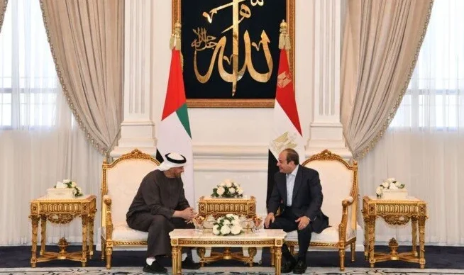 قمة مصرية إماراتية في العلمين.. الرئيس السيسي ومحمد بن زايد يبحثان أزمات الشرق الأوسط