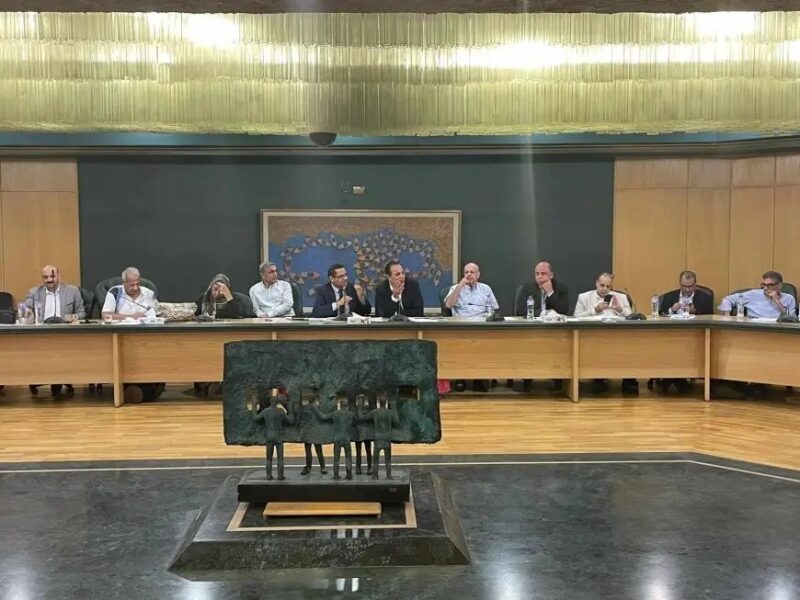 نقابة الصحفيين تعمل على وضع ضوابط لحماية حقوق الممارسين للمهنة