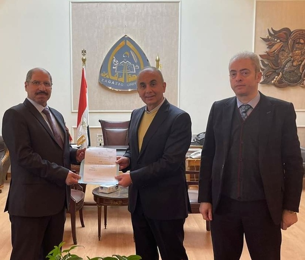 رئيس جامعة الزقازيق يصدر قرارا بتعيين د.مدحت غنايم وكيلاً لشئون التعليم والطلاب بكلية الحقوق