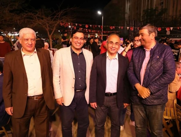 د. عثمان شعلان: الجامعة تسعى إلى التواصل المستمر مع الطلاب فى جميع الأوقات والمناسبات الاجتماعية والدينية