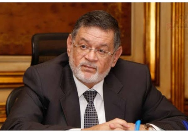 وزير العدل يصدر قرارا بإضافة المحامي والمفكر الكبير ثروت بك الخرباوي كمحكماً قانونياً بالوزارة
