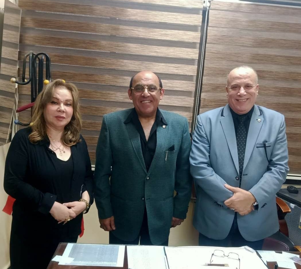 أمين عام حماة الوطن بالشرقية تهنئ د. خالد فوزي بمناسبة تعيينه وكيلاً لوزارة الصحة بالشرقية