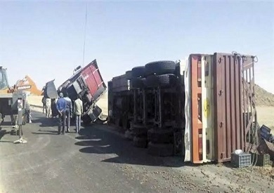 انقلاب مقطورة في طريق بلبيس – العاشر من رمضان