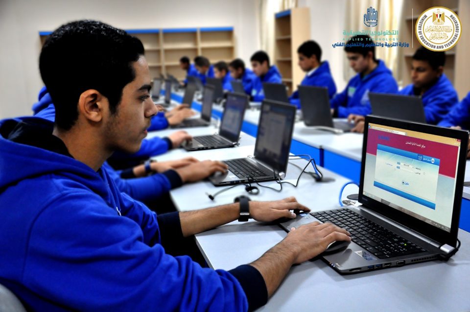 الشرقية نيوز تنشر تفاصيل الالتحاق بفريق عمل مدارس التكنولوجيا التطبيقية