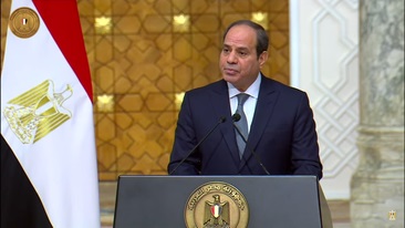 الرئيس السيسي يعقد اجتماعا بقيادة القوات المسلحة بالعاصمة الإدارية